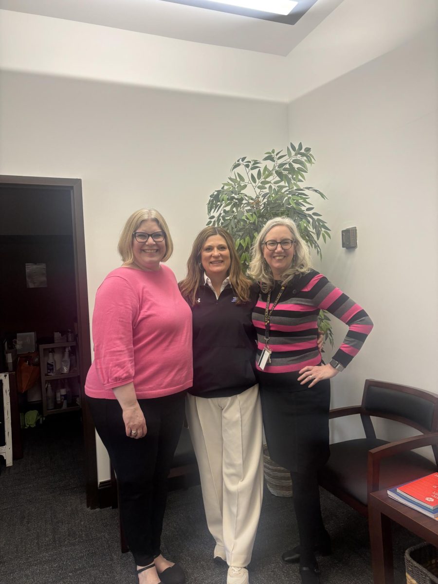 The College and Career Center team led the successful Junior College Planning Day!